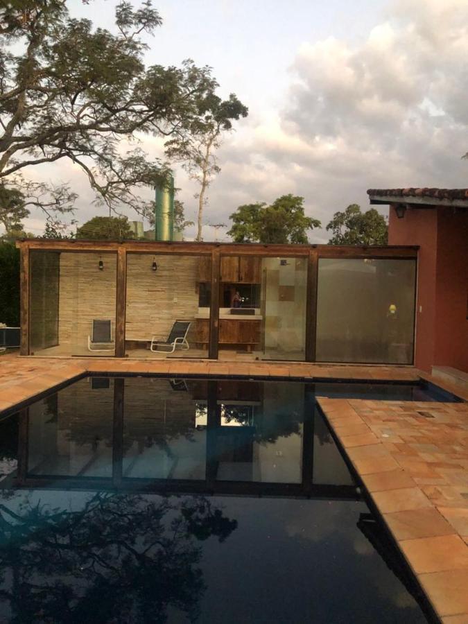 איצ'ירפינה Casa Na Represa Do Broa - Condominio Vila Pinhal מראה חיצוני תמונה